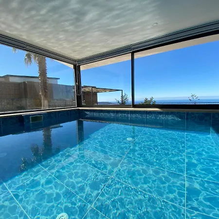 With Indoor Pool And Jacuzzi For 8 People In Kas, Kalkan - Awz 121 Kaş